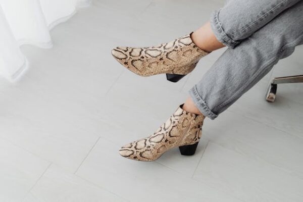 schoen